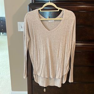 On The Road long sleeve top